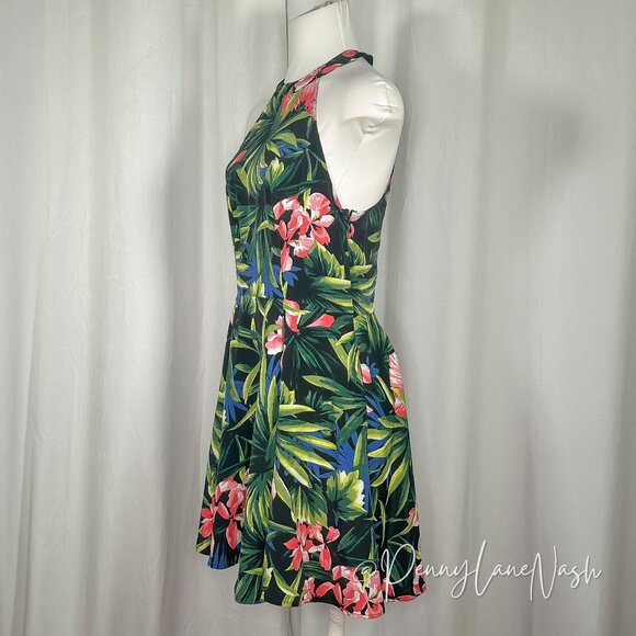 Hollister Tropical Print Mini Dress - Green and Pink - Picture 5 of 11
